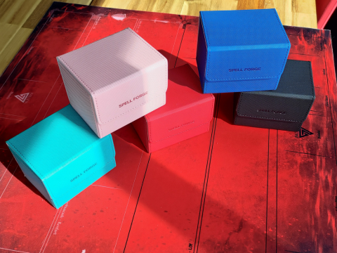 Deck Case Premium 100+